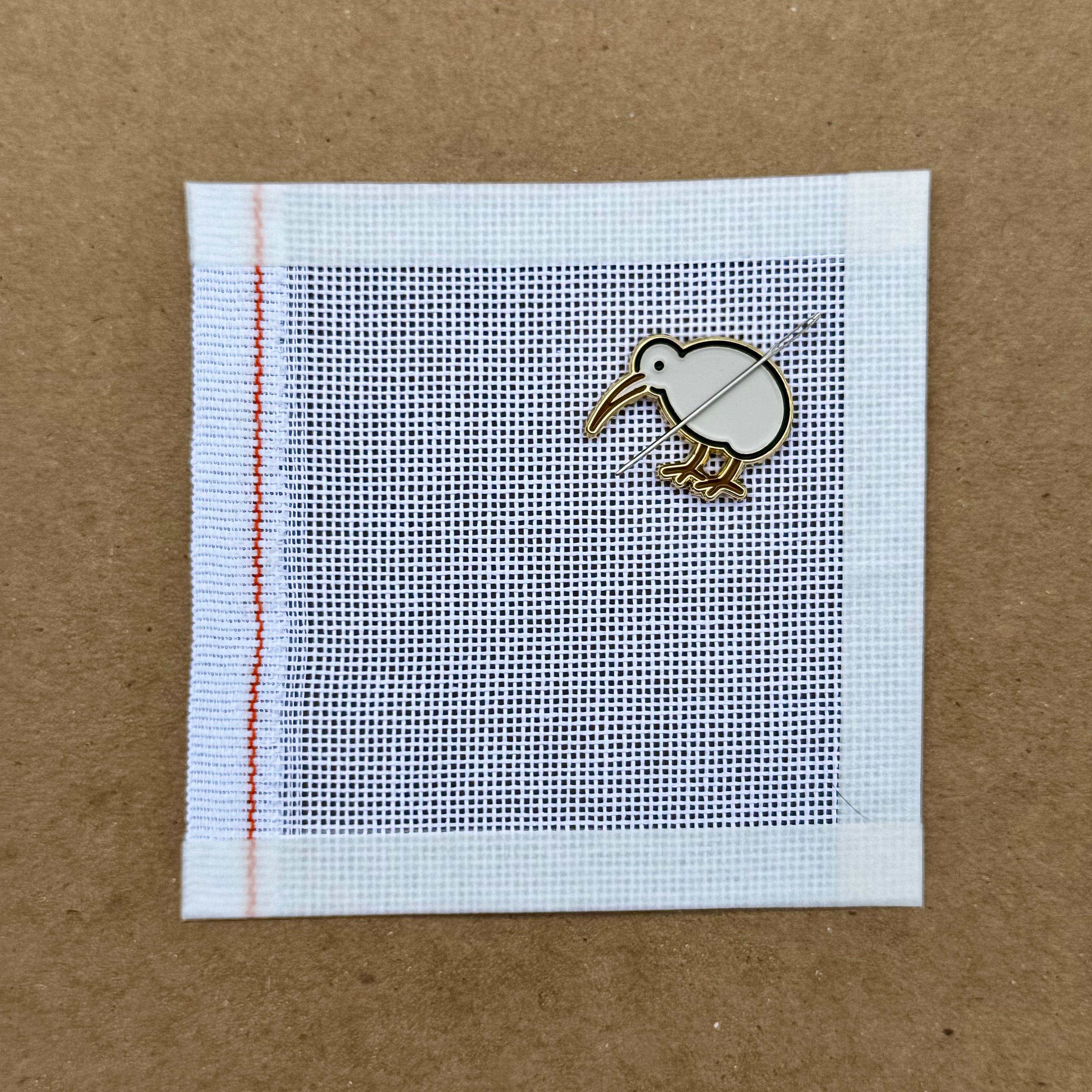 Kiwi Bird | Needle Minder