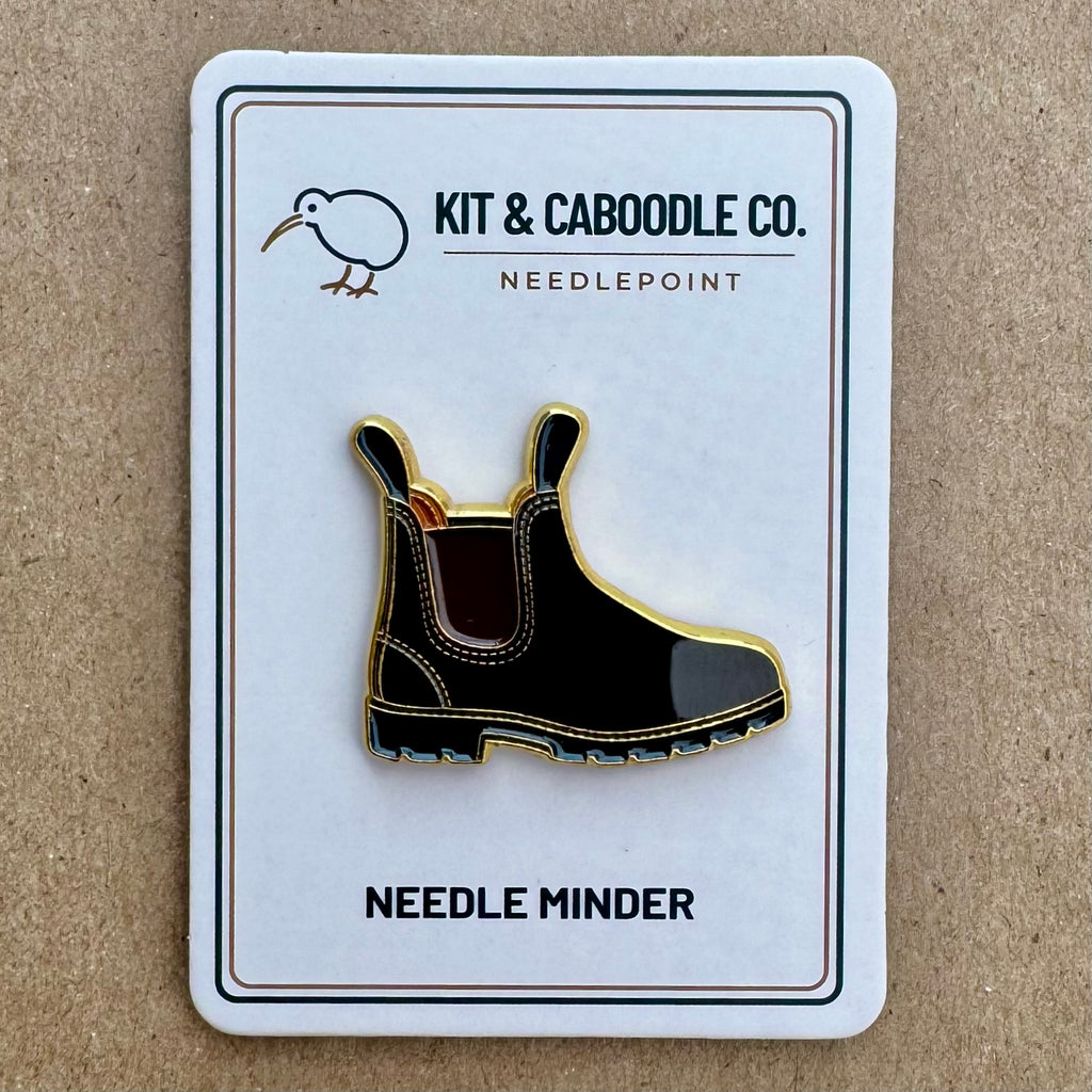 Aussie Boot | Needle Minder