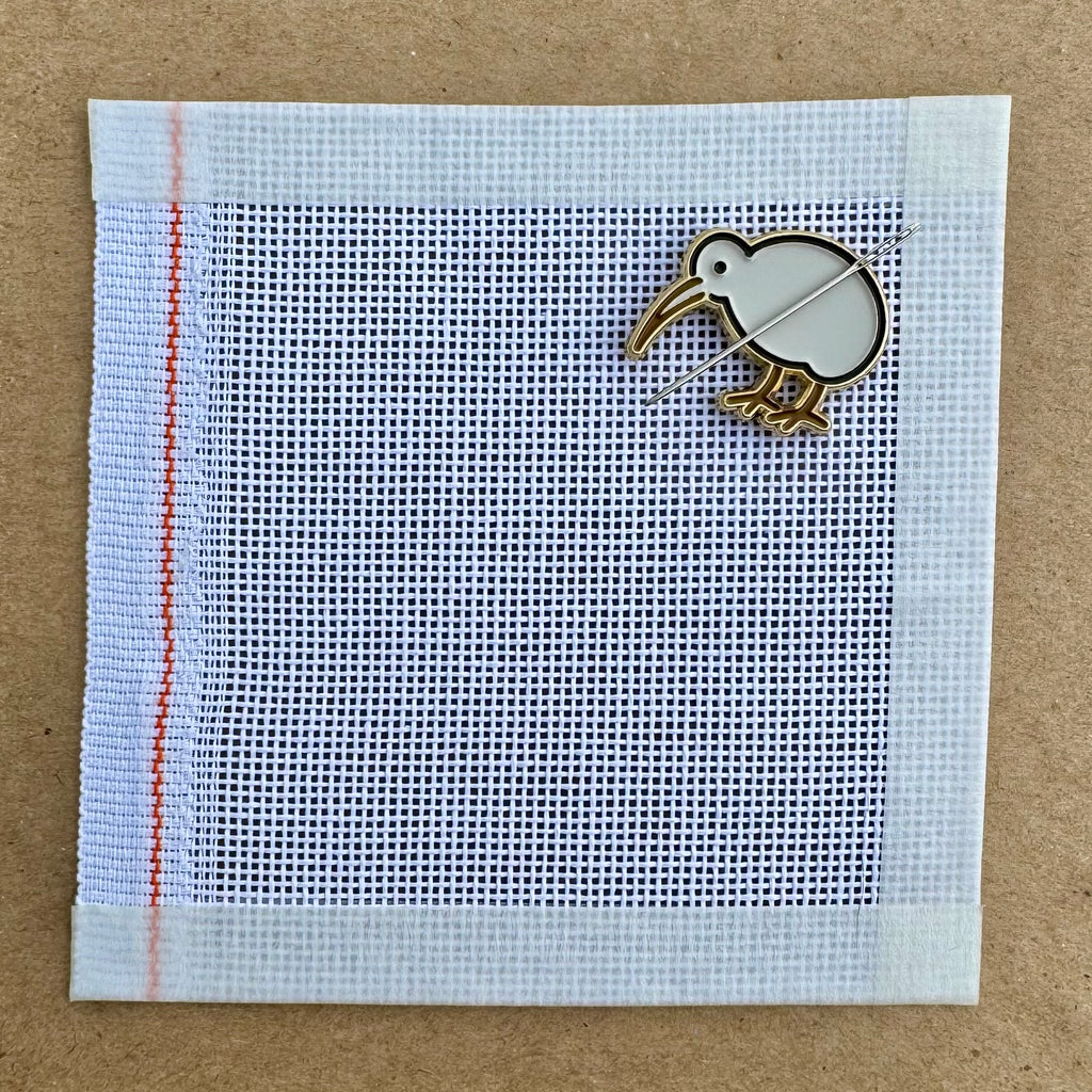 Kiwi Bird | Needle Minder