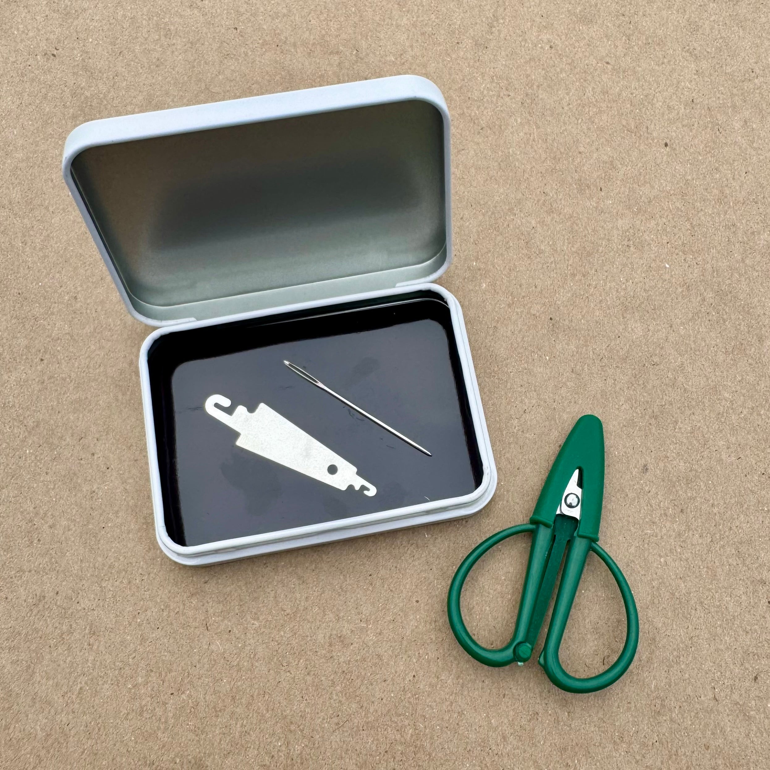 Kit & Caboodle | Needle Tin