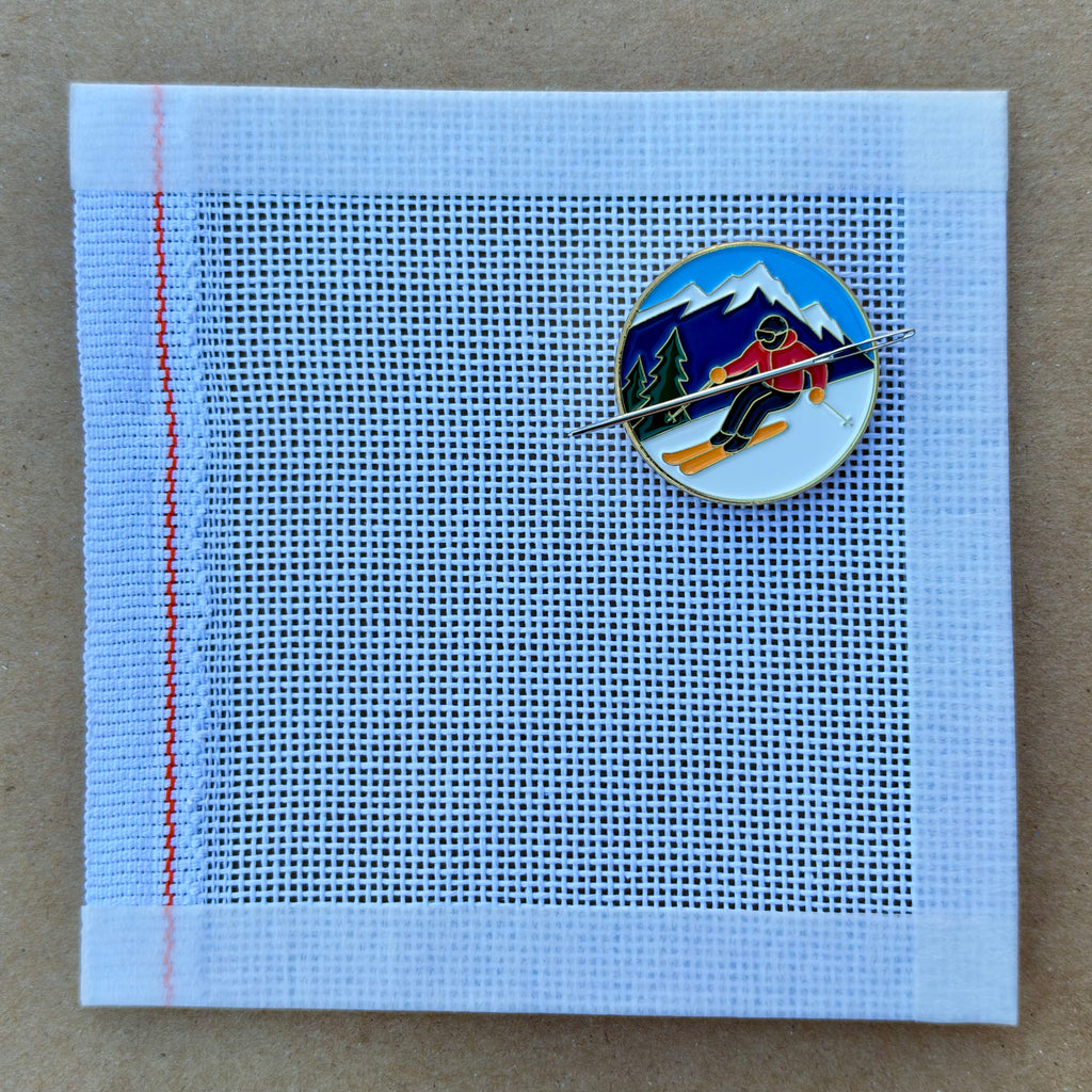 Ski Round | Needle Minder