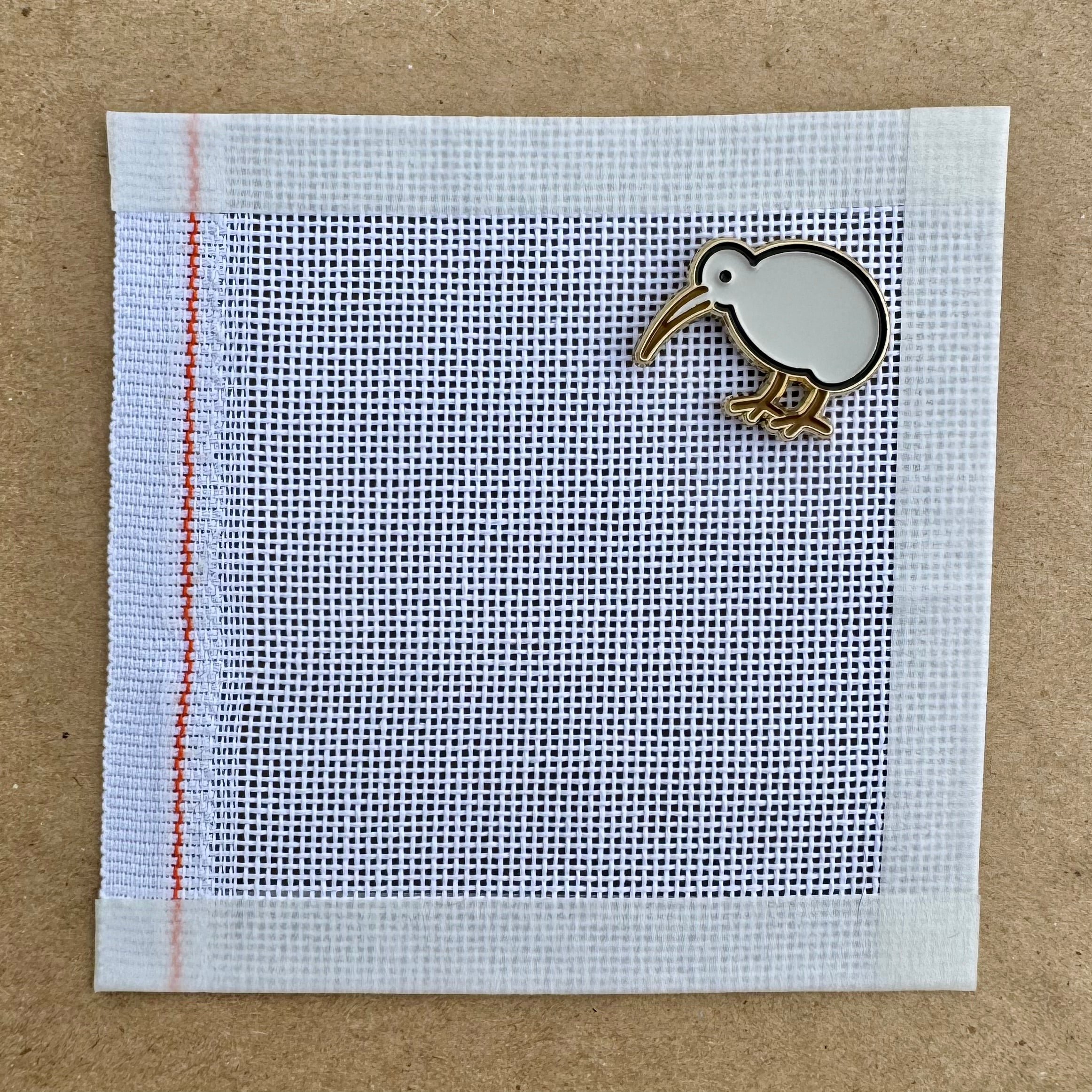 Kiwi Bird | Needle Minder