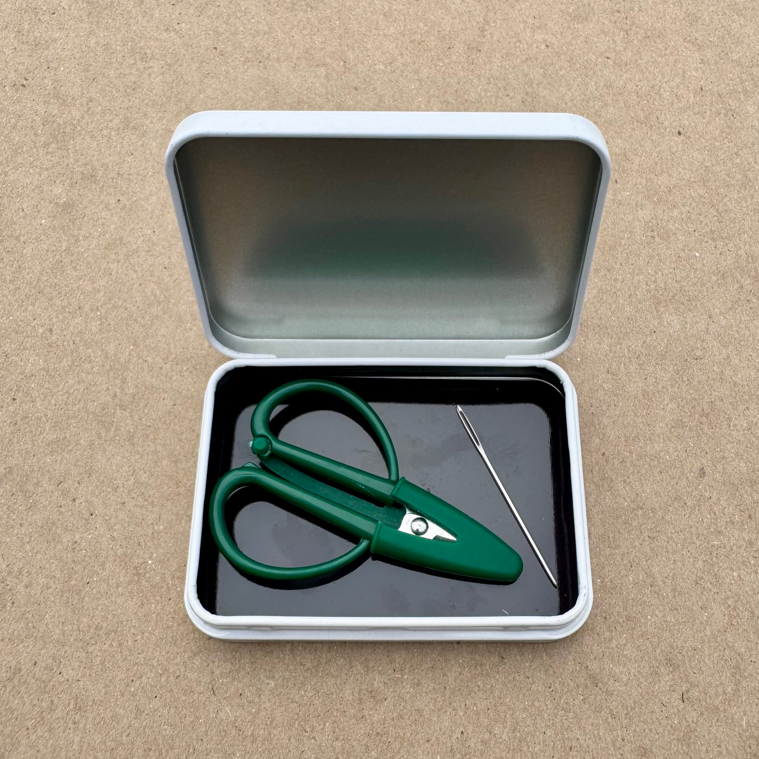 Kit & Caboodle | Needle Tin